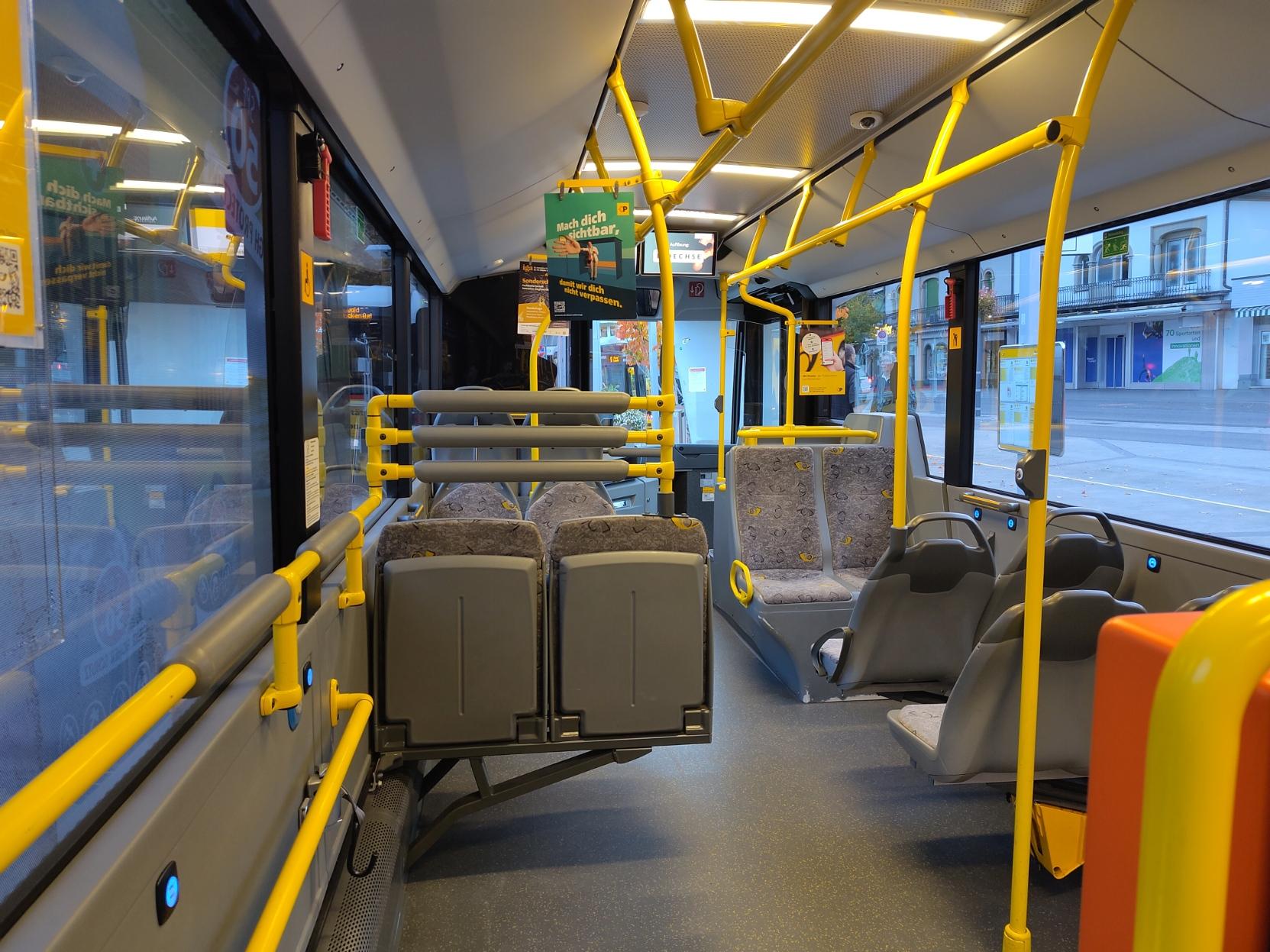 Postauto (bus)